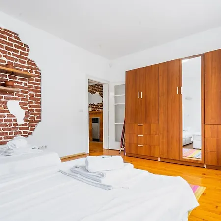 Lejlighed Sofia's Vintage Gem: Spacious 2bd Flat On Solunska