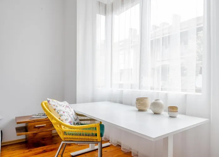 Apartment Sofia's Vintage Gem: Spacious 2bd Flat On Solunska *